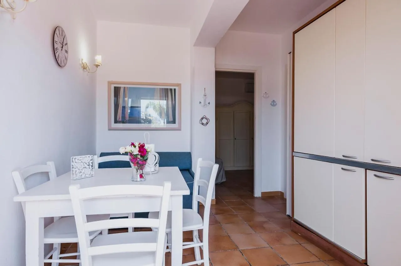 Calliope'S Apartments - Stella Del Mare Syracuse