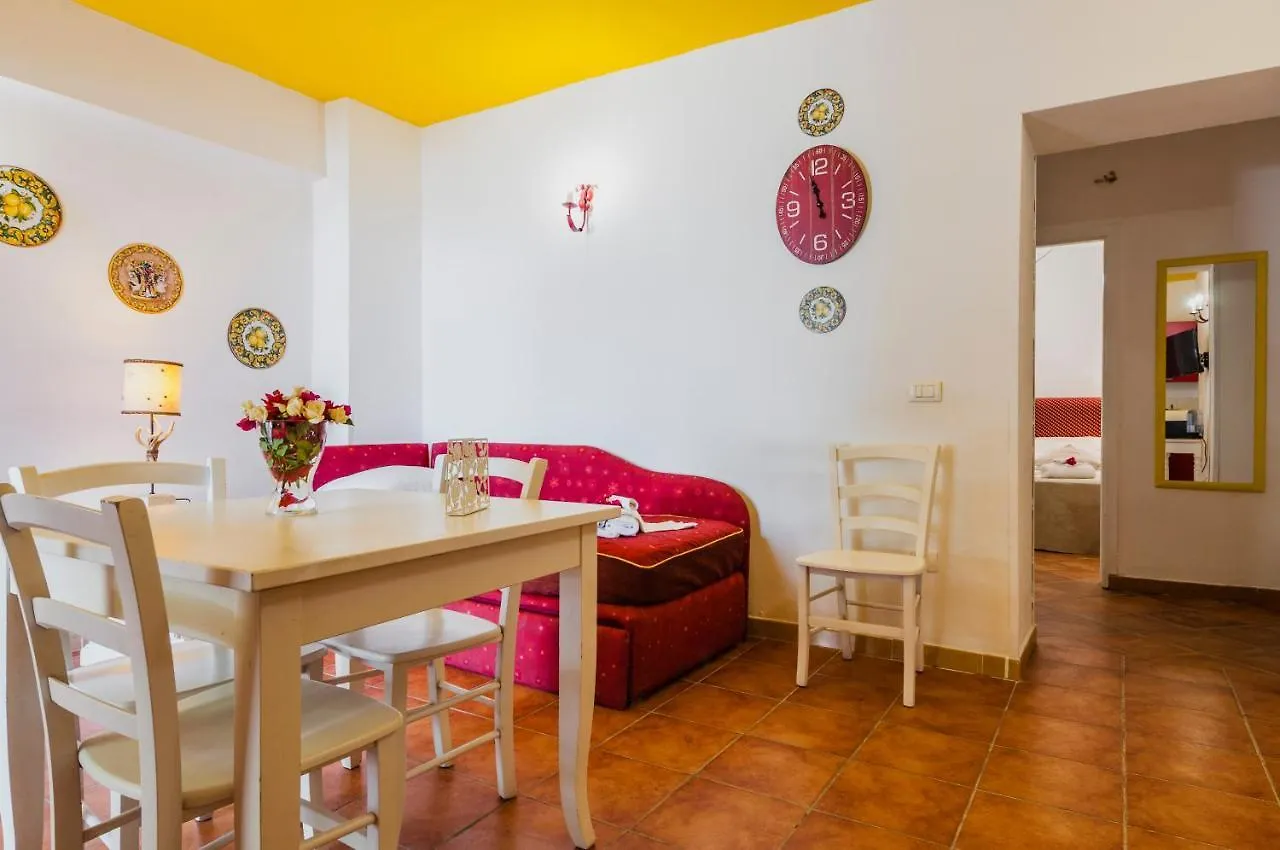 Calliope'S Apartments - Stella Del Mare Syracuse Italia