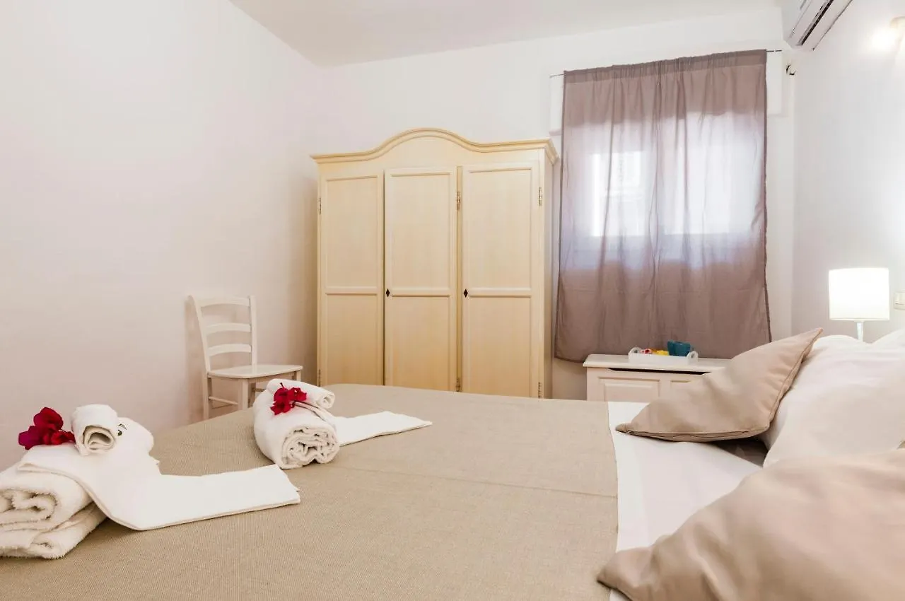 Calliope'S Apartments - Stella Del Mare Syracuse