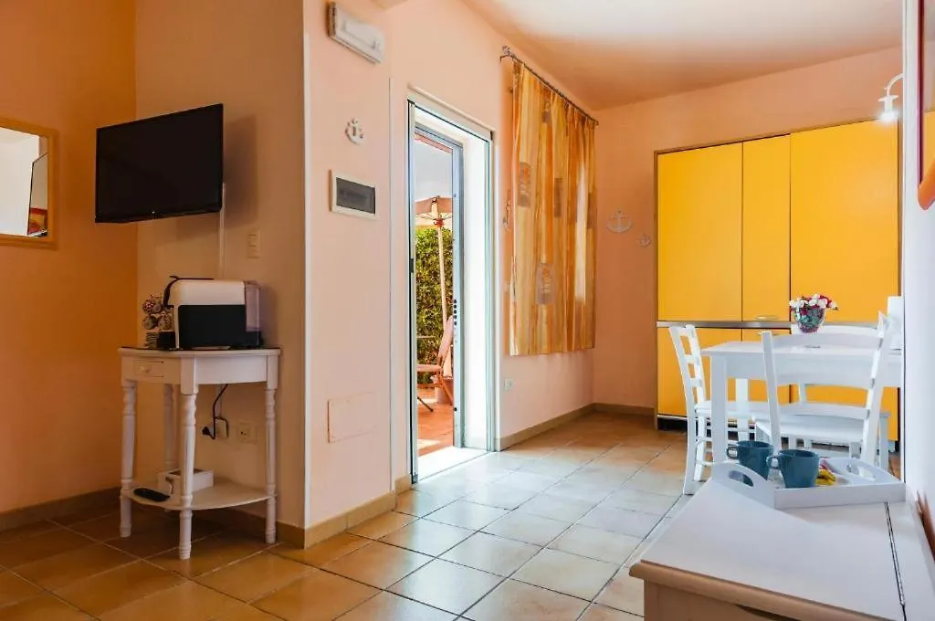 Calliope'S Apartments - Stella Del Mare Syracuse